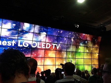 Massive LG video wall at IFA 2012